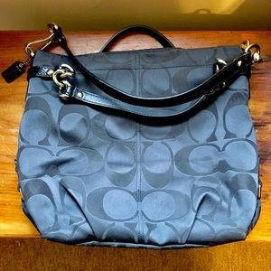 💕DISCOUNTED Authentic Used Brooke Sig. Coach Bag