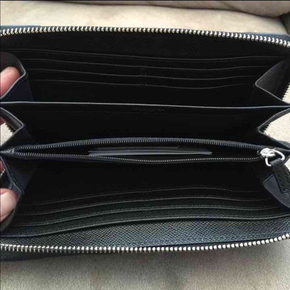 Sold locally - Picture 4 of 4