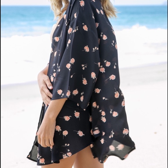 FLYNN SKYE coco kimono in poppy fields