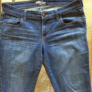 Old Navy~Sz 12~Diva Skinny Jeans