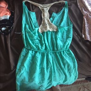 Size L Lace back romper