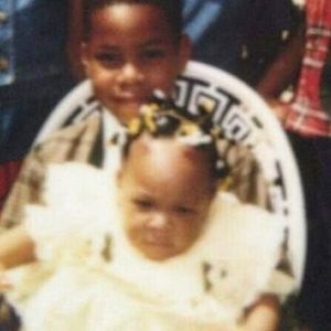 Meet your Posher, Gloria