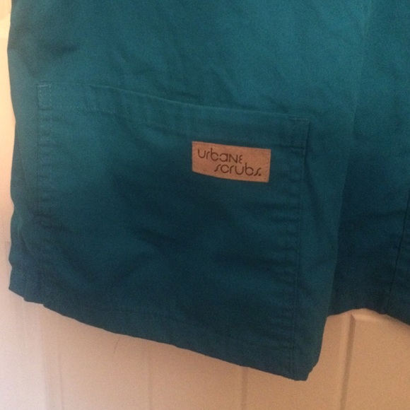 Urbane Scrub Tops - Picture 4 of 4