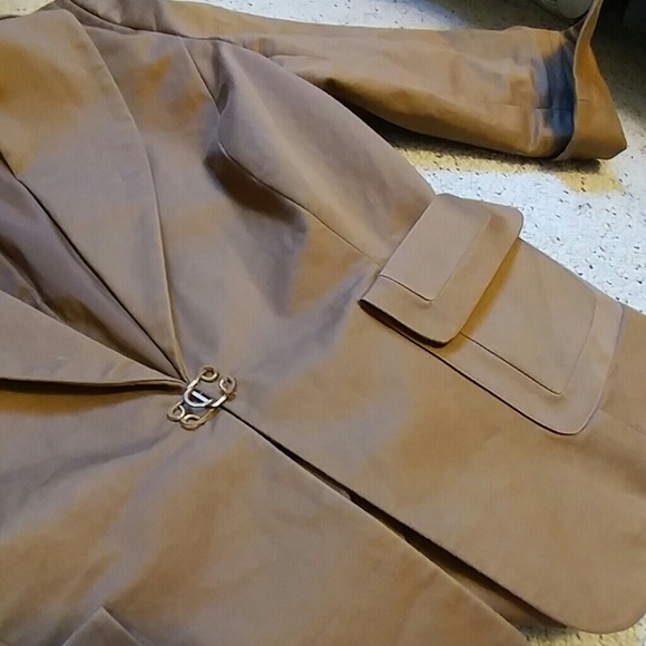 Express blazer. - Picture 4 of 4