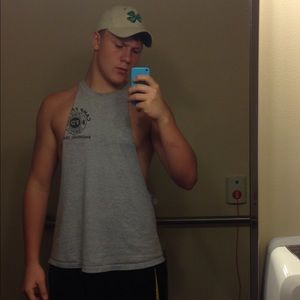 Meet your Posher, Landen