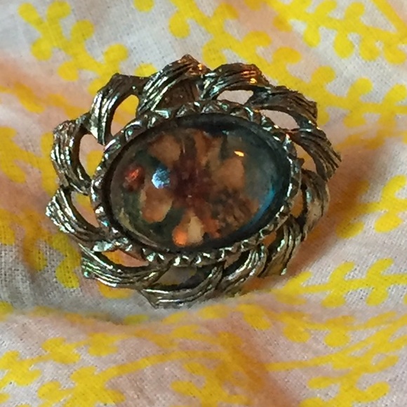 Vintage floral resin antique style ring boho - Picture 2 of 4
