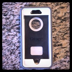 White and grey iphone6 Otterbox case