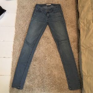 Light wash Pac Sun denim legging