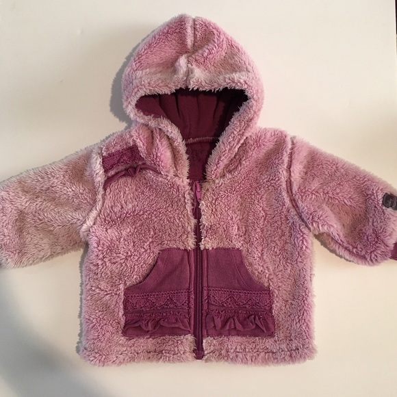 Infant girls Naartjie furry/crochet jacket.