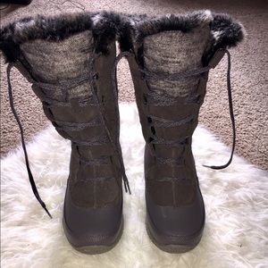 Grey north face snow boots