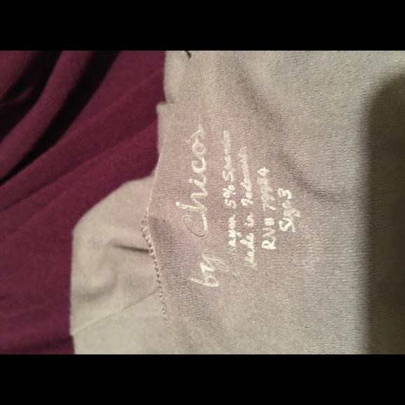 Chicos thin moch neck light weight - Picture 3 of 3