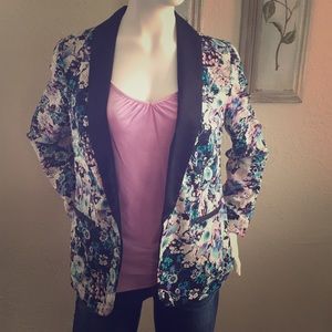 LC floral Blazer