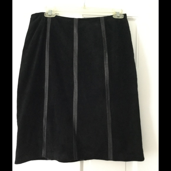 Alfani Suede and leather skirt
