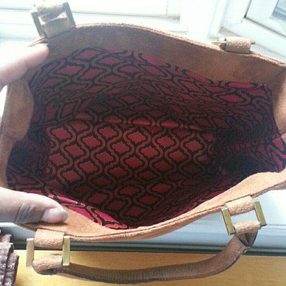 Victoria's Secret Angel Tote with clutch - Picture 4 of 4