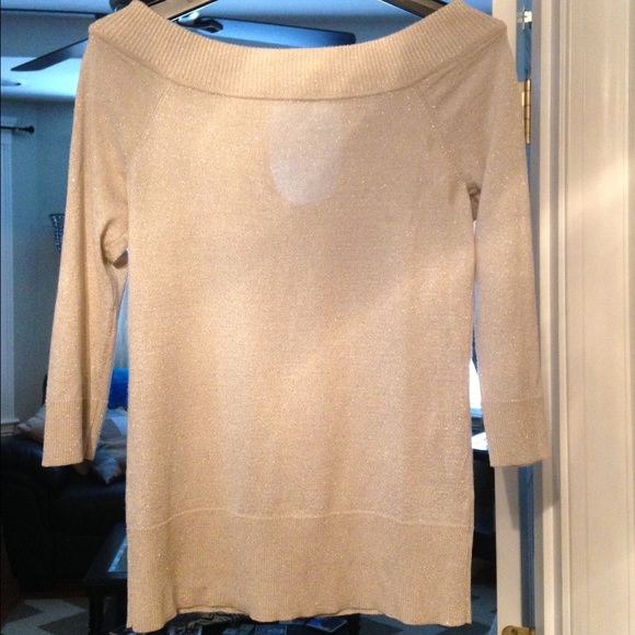 💋WHBM lightweight gold sweater