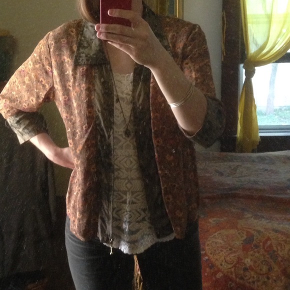 **SOLD** Contrast fabric jacket