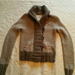 Hollister sweater