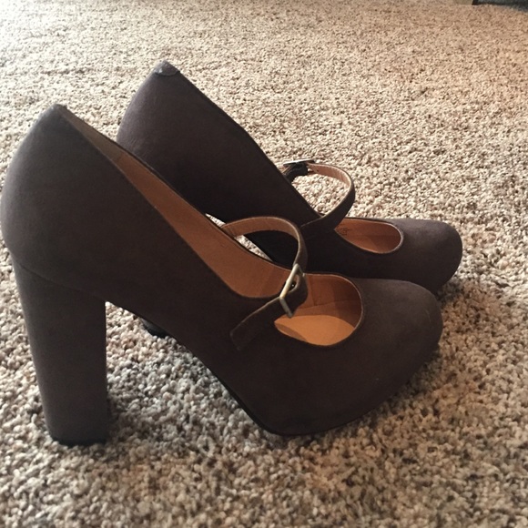 Julianna Hough pumps - Picture 2 of 4