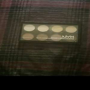 NYX highlight and contour pro palette