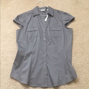 NWT-NY&Co Stretch short sleeve buttoned down shirt