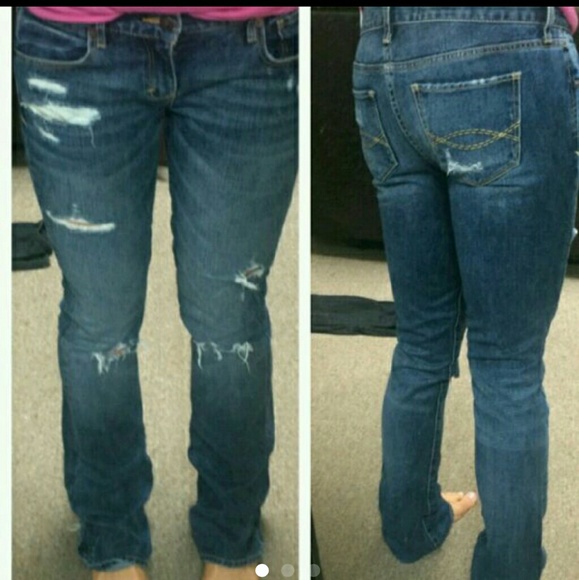 A&F Distress Jeans Size 27