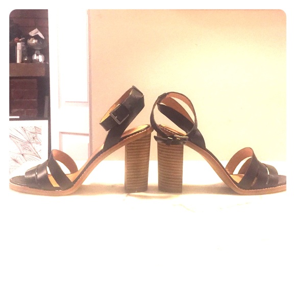 Madewell Adler black leather strappy sandal