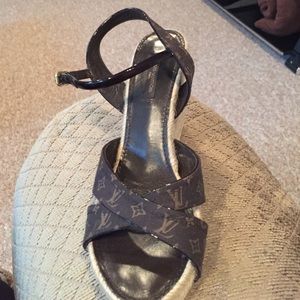 Louis Vuitton wedge sandles