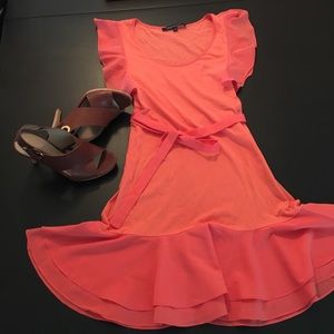 SPRING PERFECTION  Flirty French Connection Dress