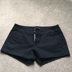 American Eagle black shorts