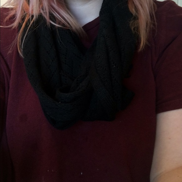 Infinity scarf - Picture 3 of 3