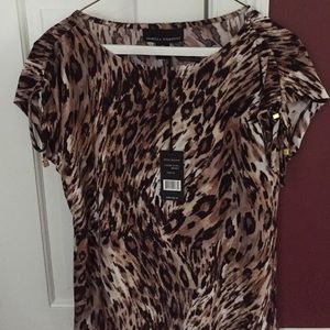 Leopard top