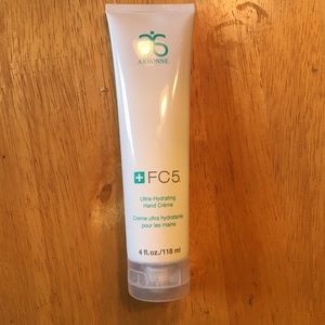 Arbonne ultra hydrating hand creme