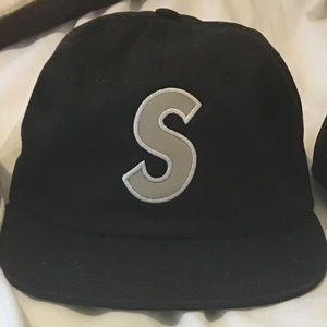 Supreme Reflective S Logo Strapback