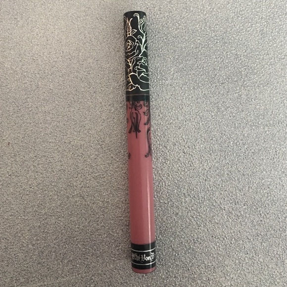 Kat Von D Liquid Lipstick- Lovesick