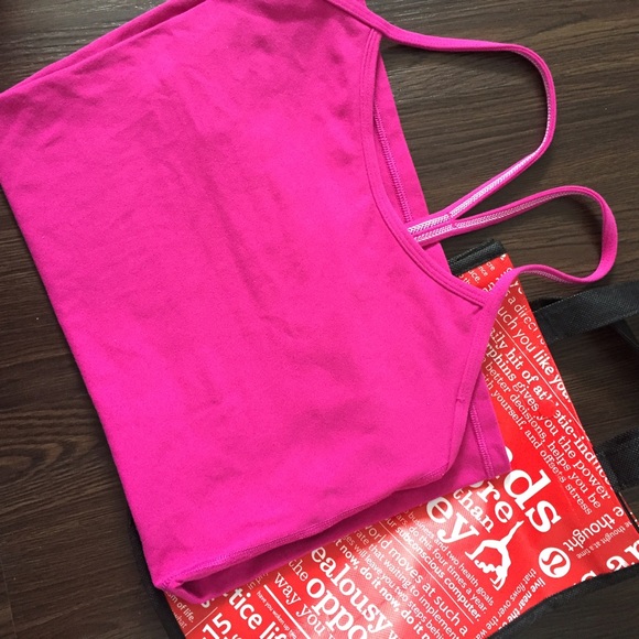 Lululemon tank