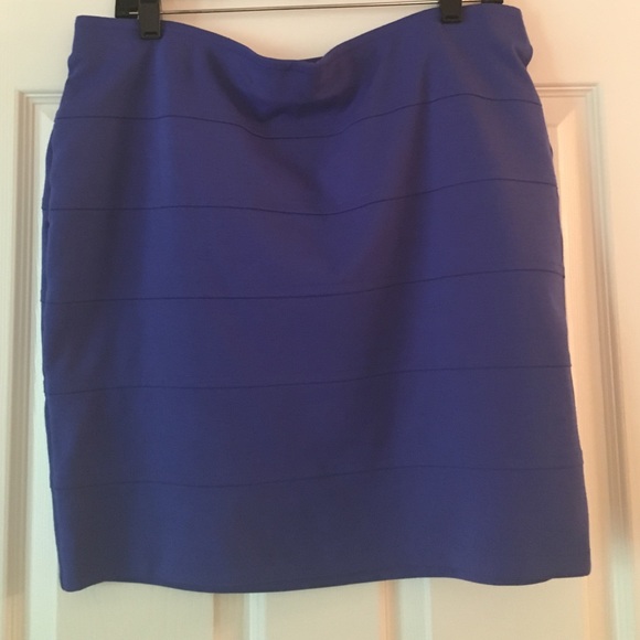 Forever 21 plus mini skirt