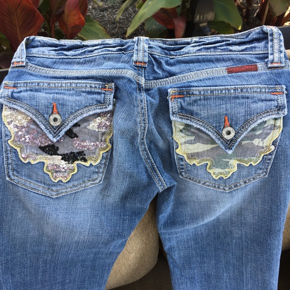 Miss Me Camo Jeans