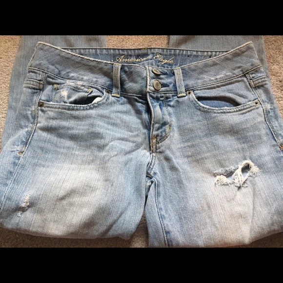 American Eagle Artist Crop size 8