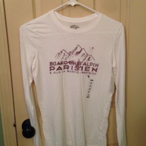 Long sleeve tee shirt