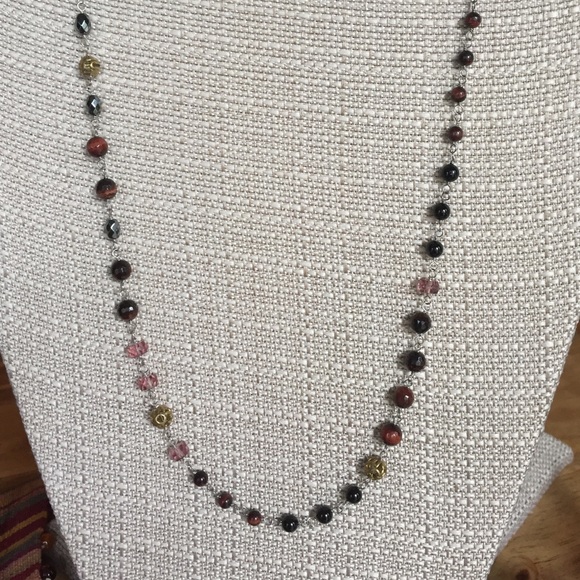 Burgundy Blush Necklace
