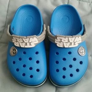 Kid's crocs