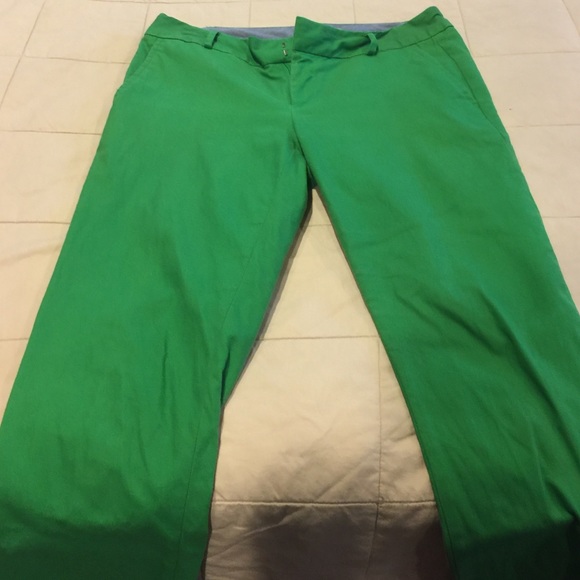 Banana Republic Cropped Green Pants- Size 4