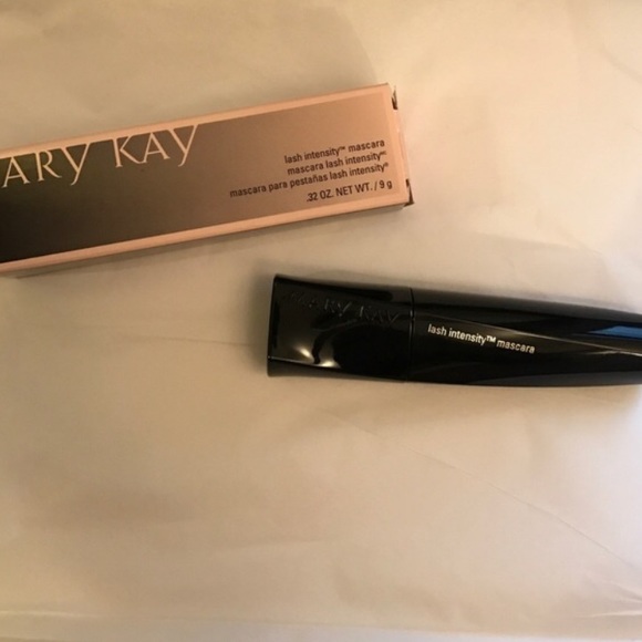 Lash Intensity Mascara