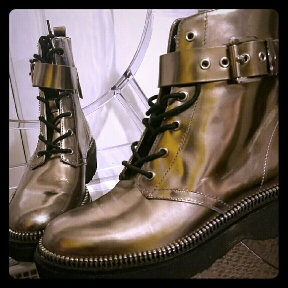 Michael kors boots