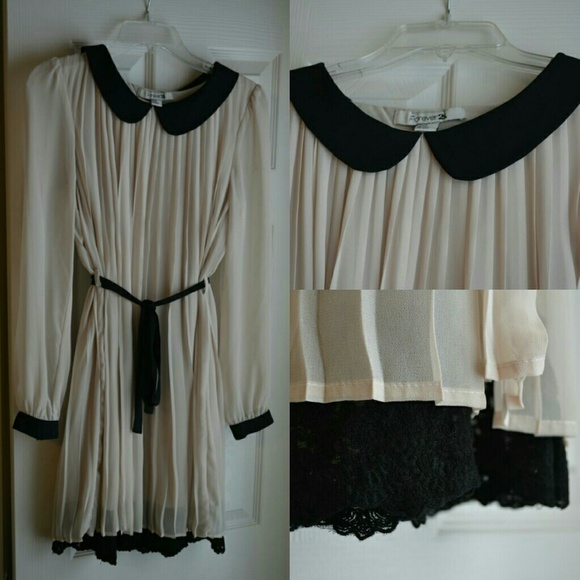 Forever21 Pleated Peter Pan Collar Dress