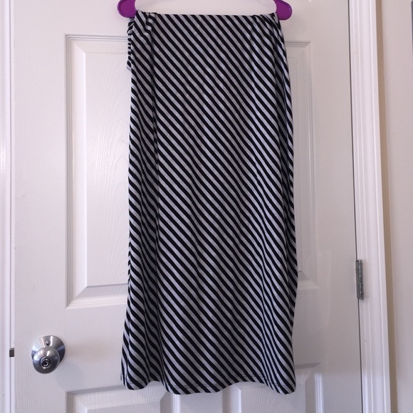 Like new maxi skirt