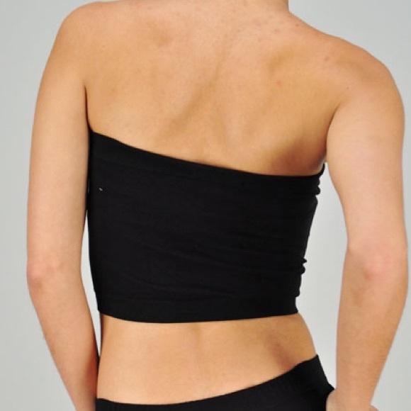 🆕🎀 Black Bandeau Bralette - Picture 3 of 3