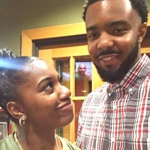 Meet your Posher, Delshon