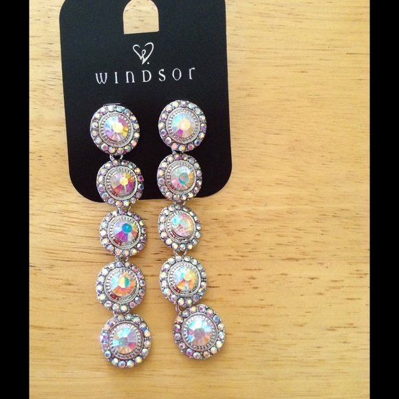 Windsor chandelier earrings