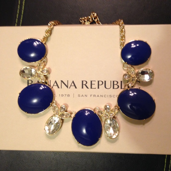 Banana Republic Necklace
